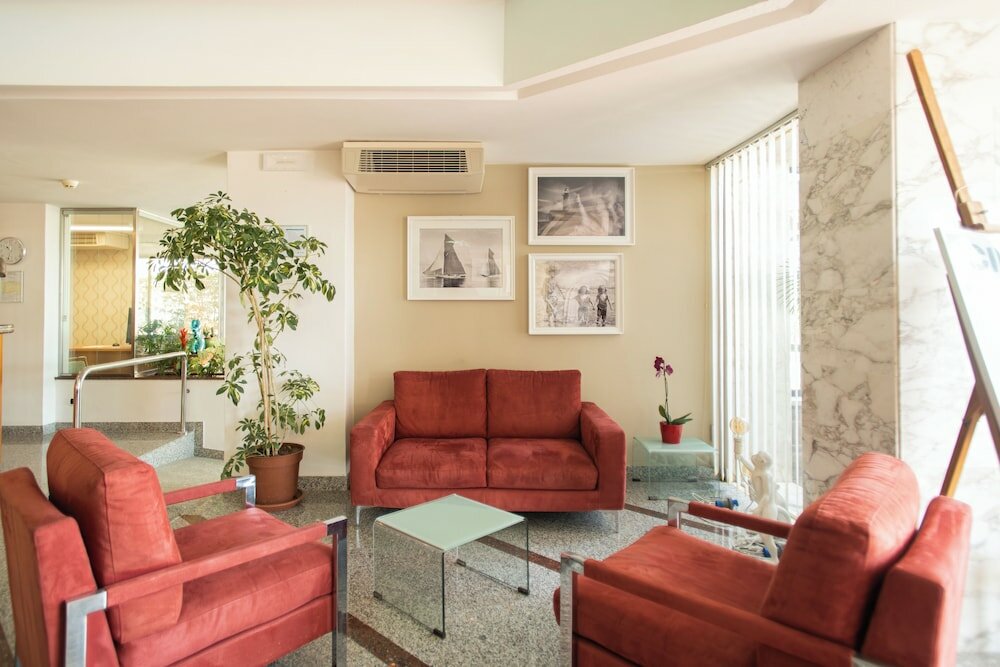 Фото Hotel Colorado Cesenatico