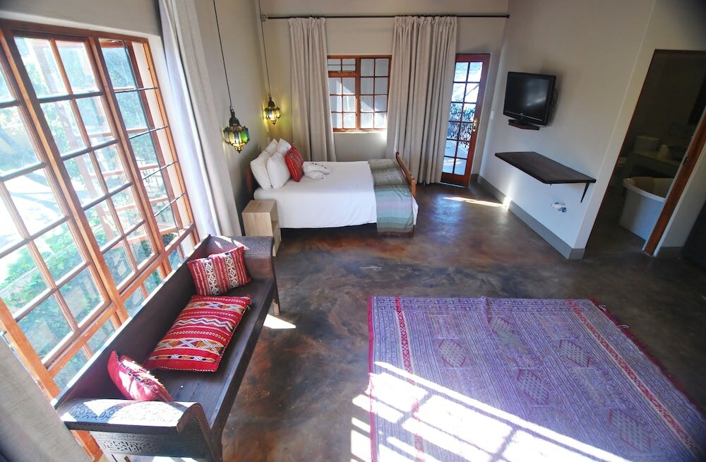 Фото The Wardrobe Guest House