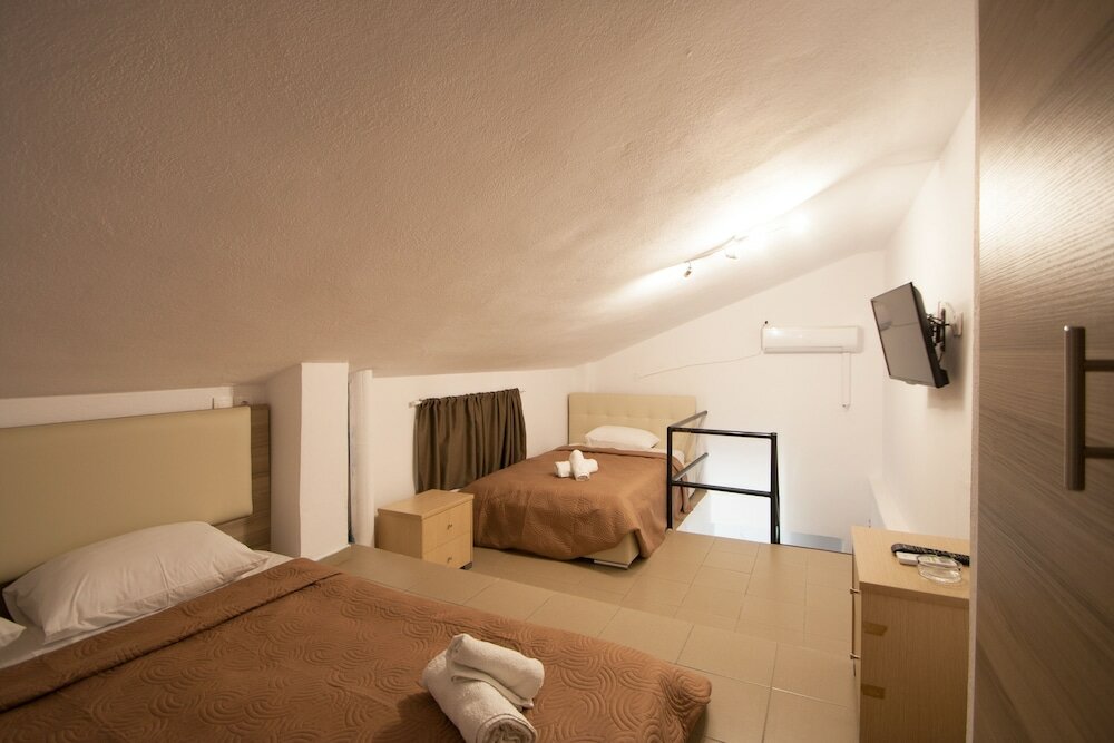 Фото Pension Avocado