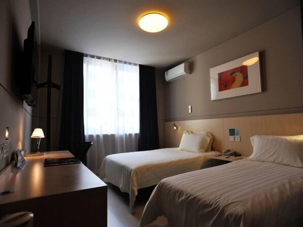 Фото Jinjiang Inn Xinchang Gushan Road Big Buddha Temple