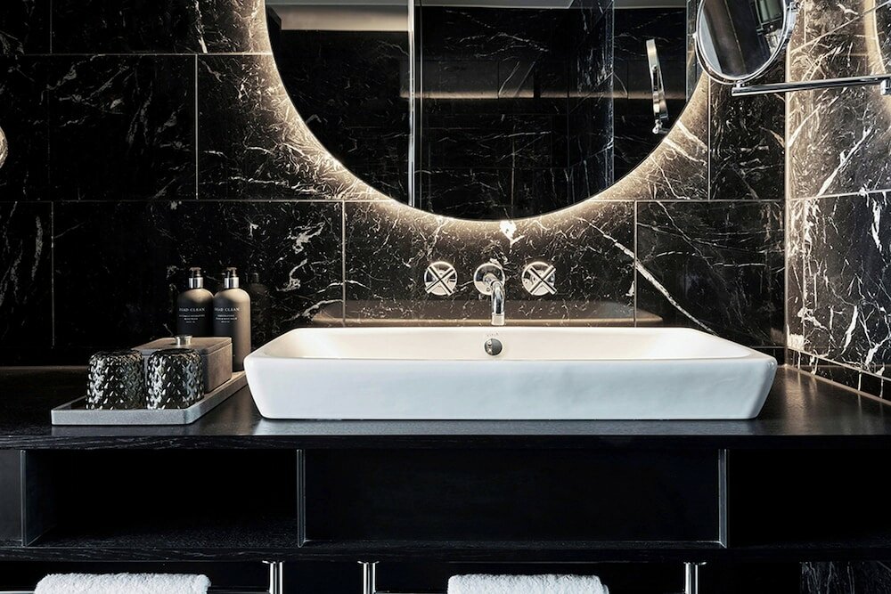 Фото Roomers Munich, Autograph Collection