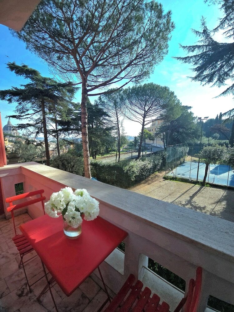 Фото Aurelia Garden Rooms B&b