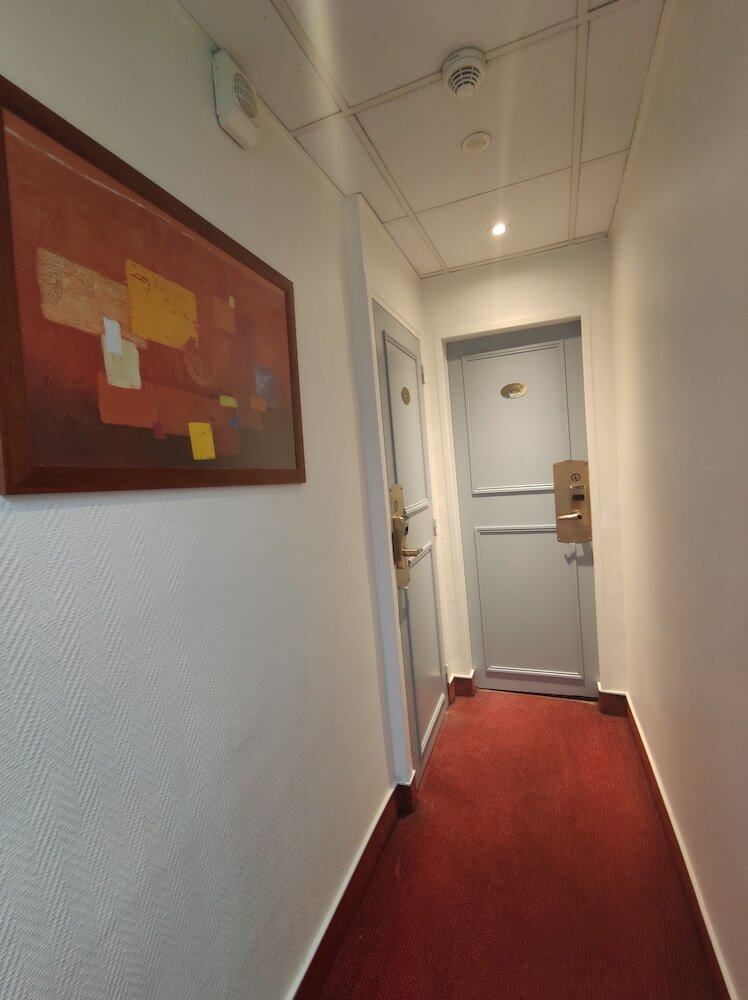 Фото Hotel Alyss Cambronne Eiffel