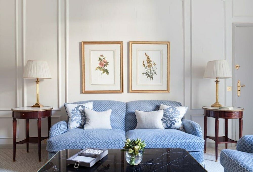Фото Le Bristol Paris - an Oetker Collection Hotel