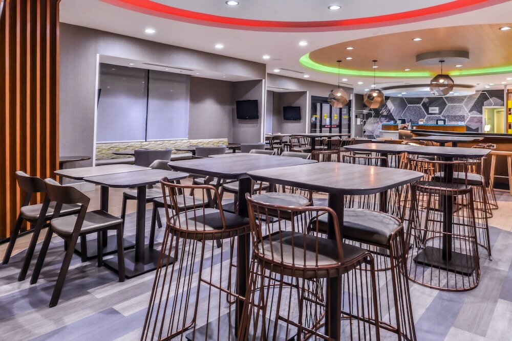 Фото Springhill Suites by Marriott Temecula Wine Country