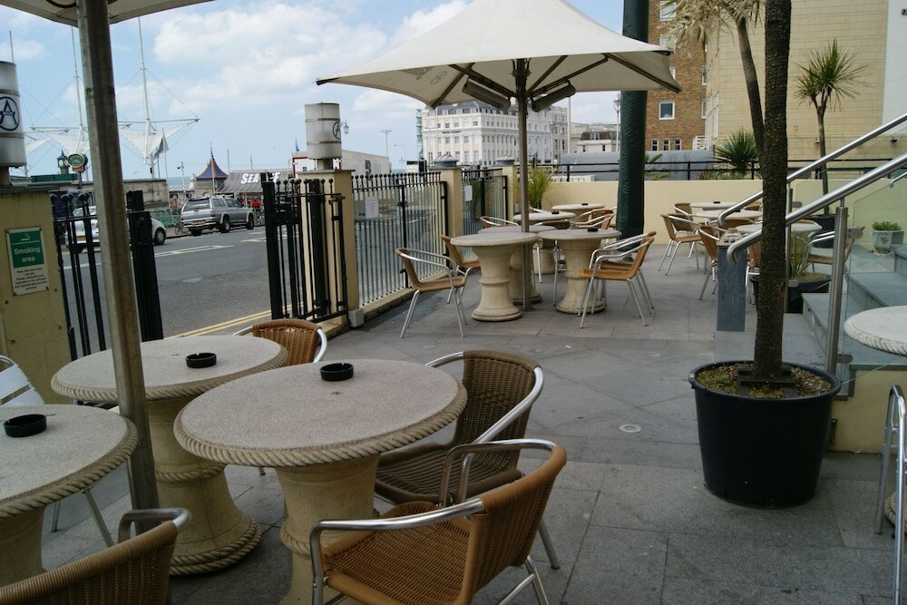 Фото Amsterdam Hotel and A Bar