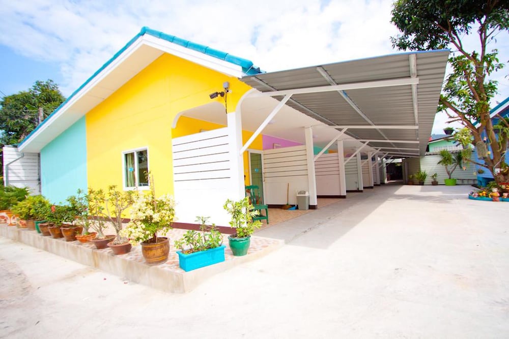 Фото Baan Rommai Sattahip