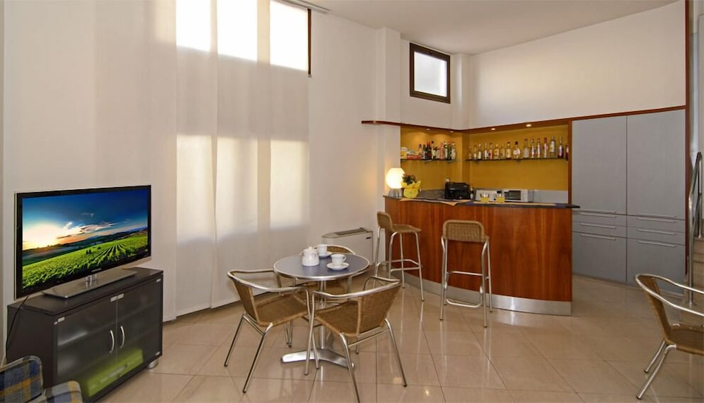 Фото Hotel Lupori