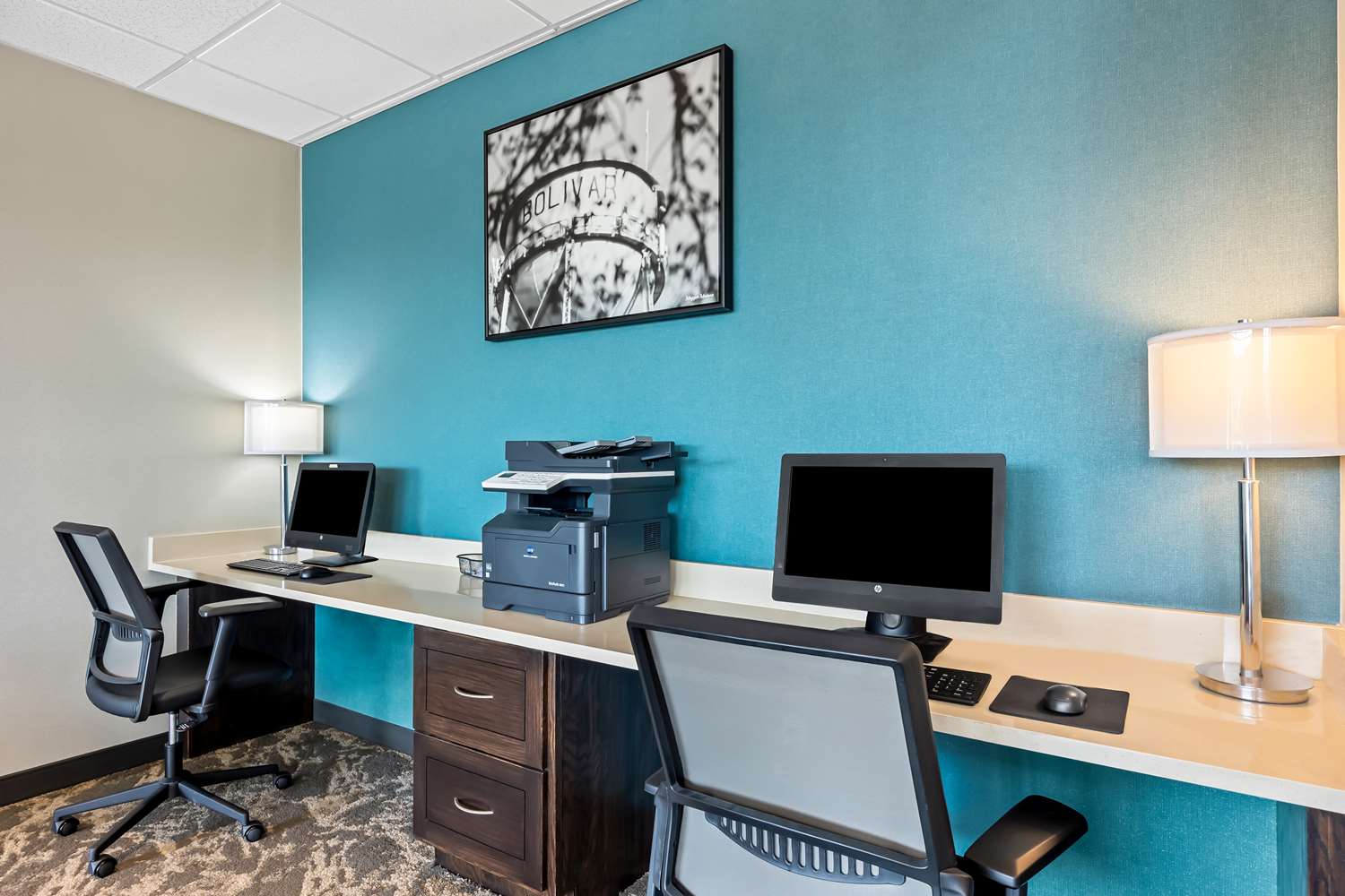 Фото Best Western Plus Bolivar Hotel & Suites