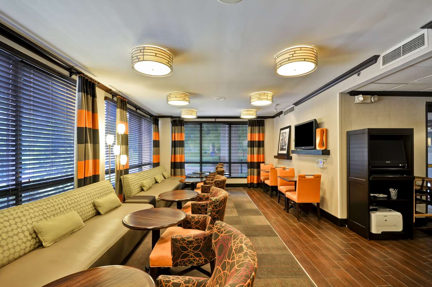 Фото Hampton Inn Overland Park, Ks