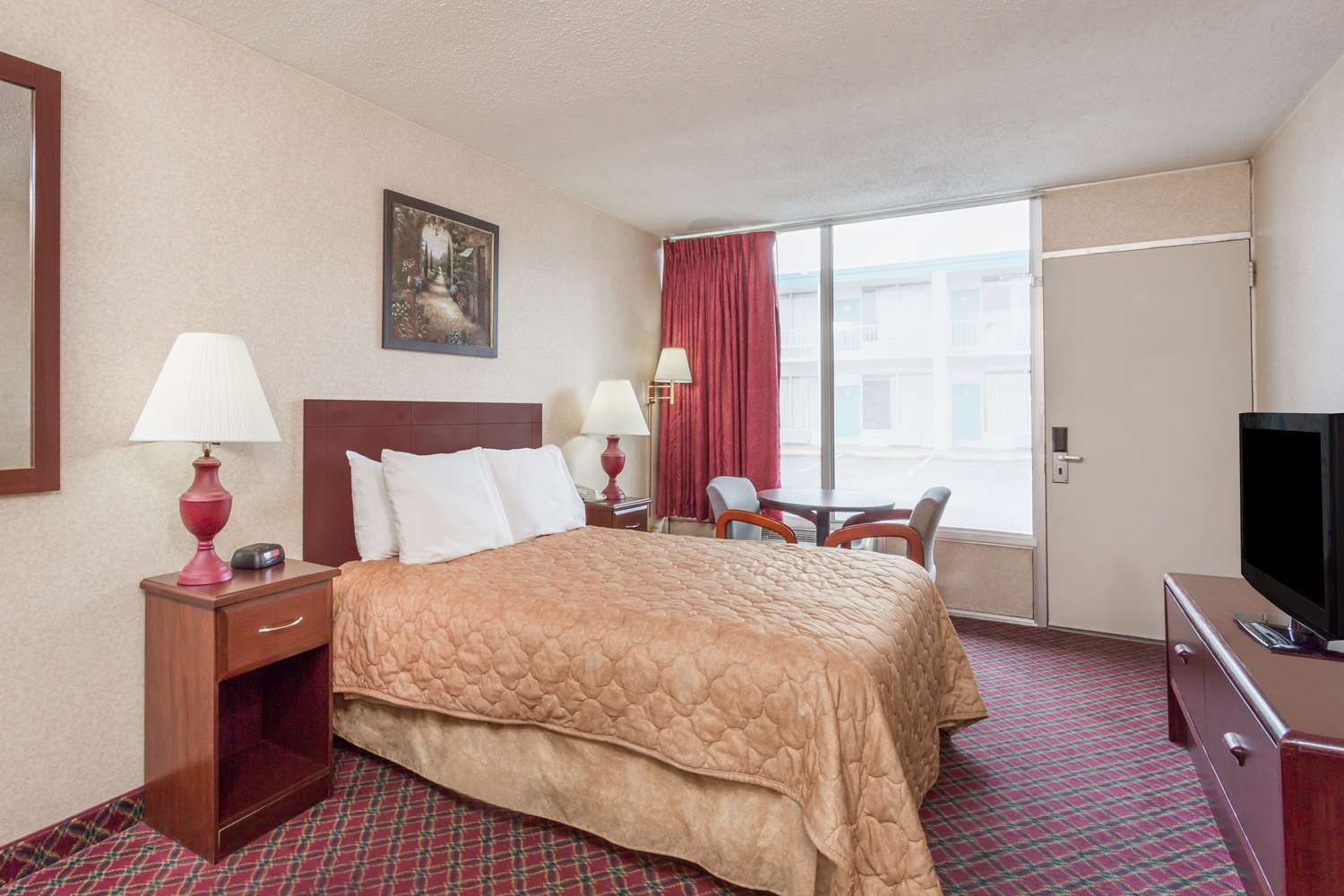 Фото Ramada Limited Norfolk