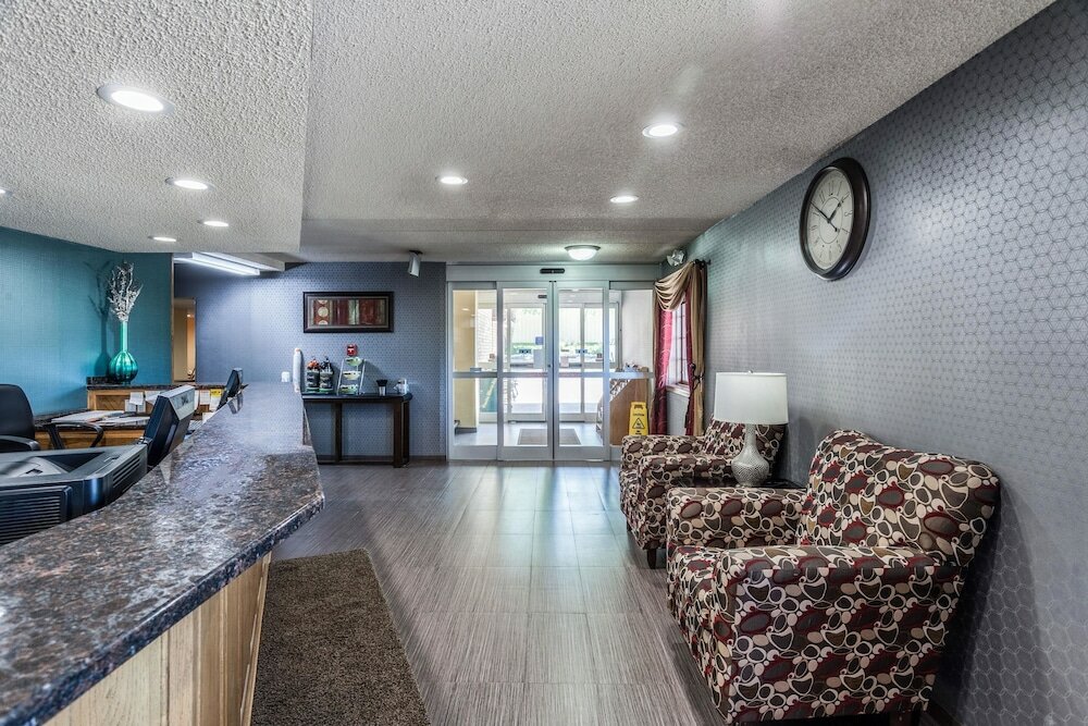 Фото Quality Inn & Suites