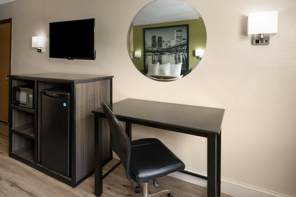 Фото Super 8 by Wyndham Richmond Midlothian Turnpike