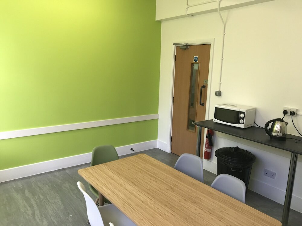 Фото Bowden Court - Hostel