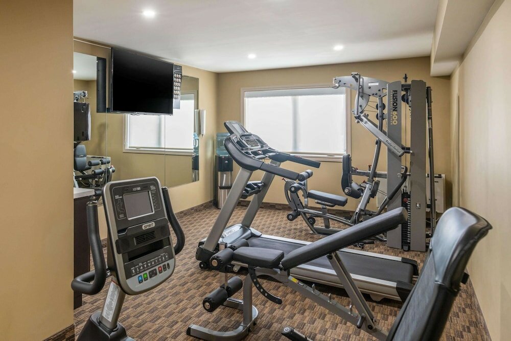 Фото Quality Inn & Suites Bathurst