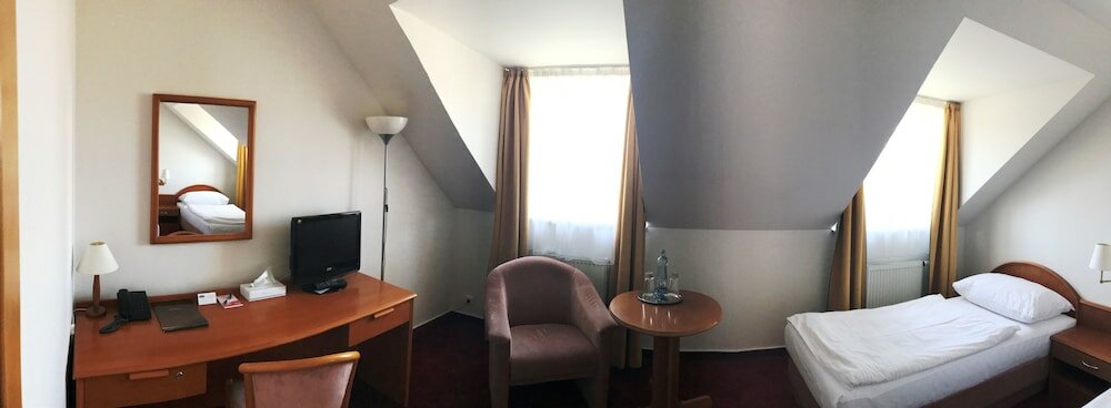 Фото Hotel Atrium