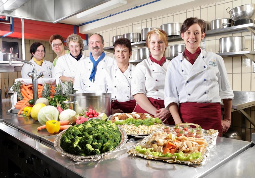 Фото Kneipp- und Wellvitalhotel Edelweiss