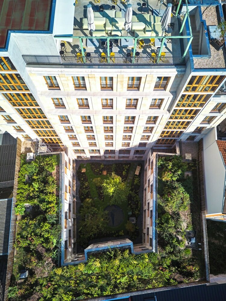 Фото Tribe Paris Clichy