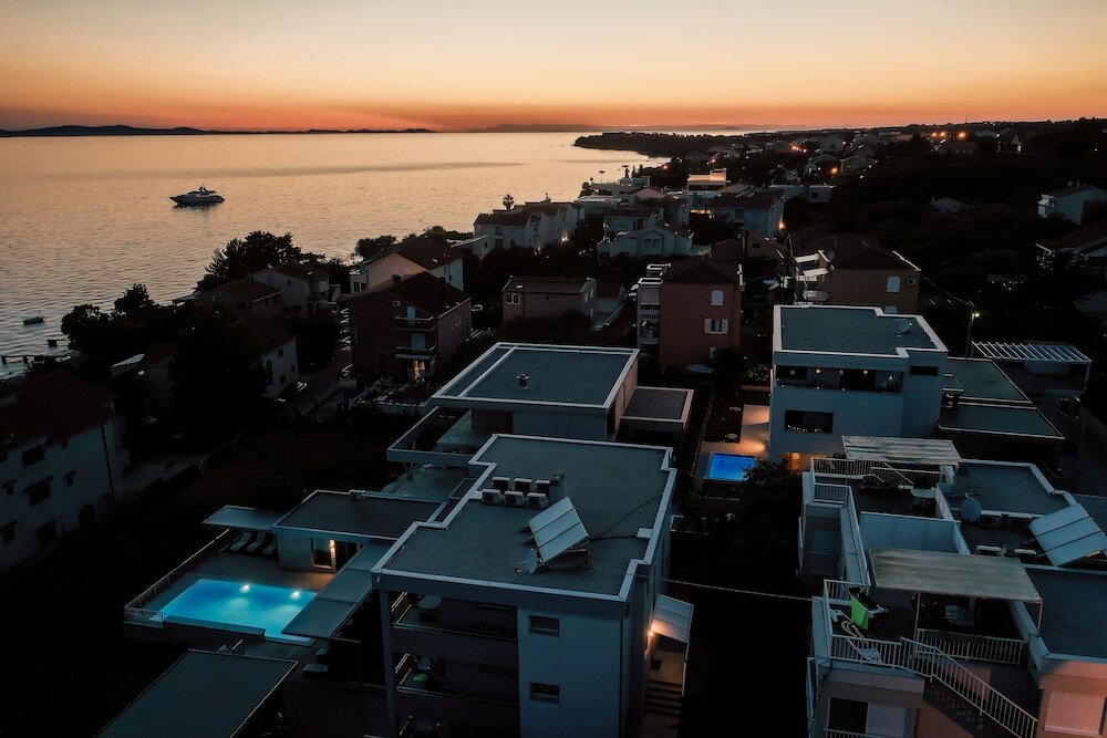 Фото SunAdria Apartments