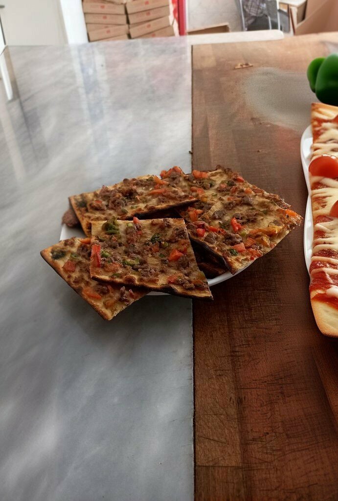 Restaurant Crispy Etliekmek & Grill, Sarayonu, photo