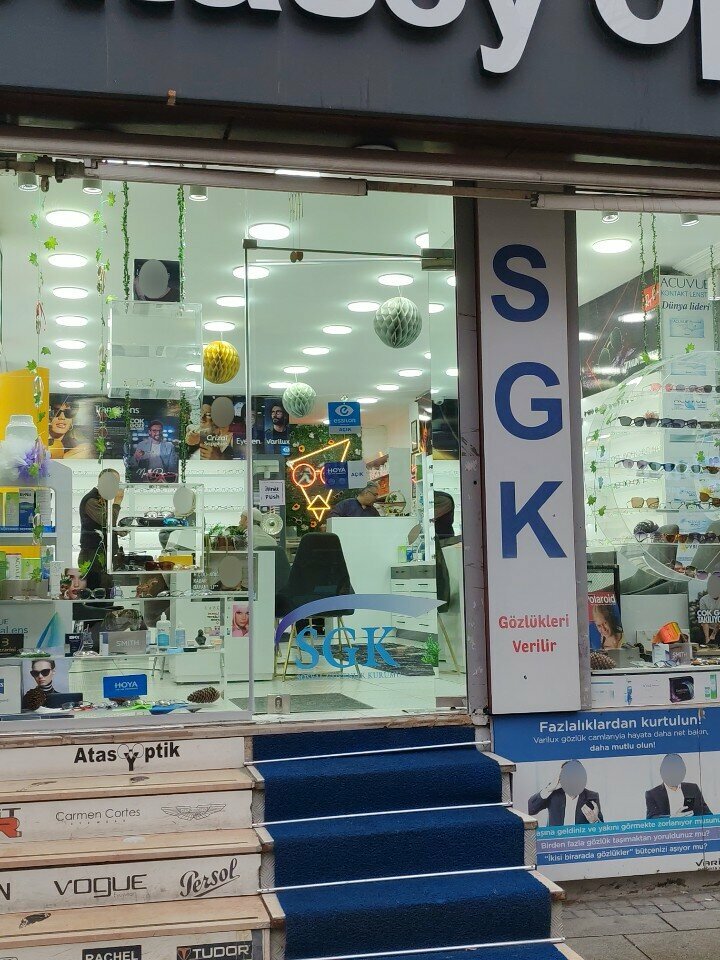 Opticial store Atasoy Optik, Istanbul, photo