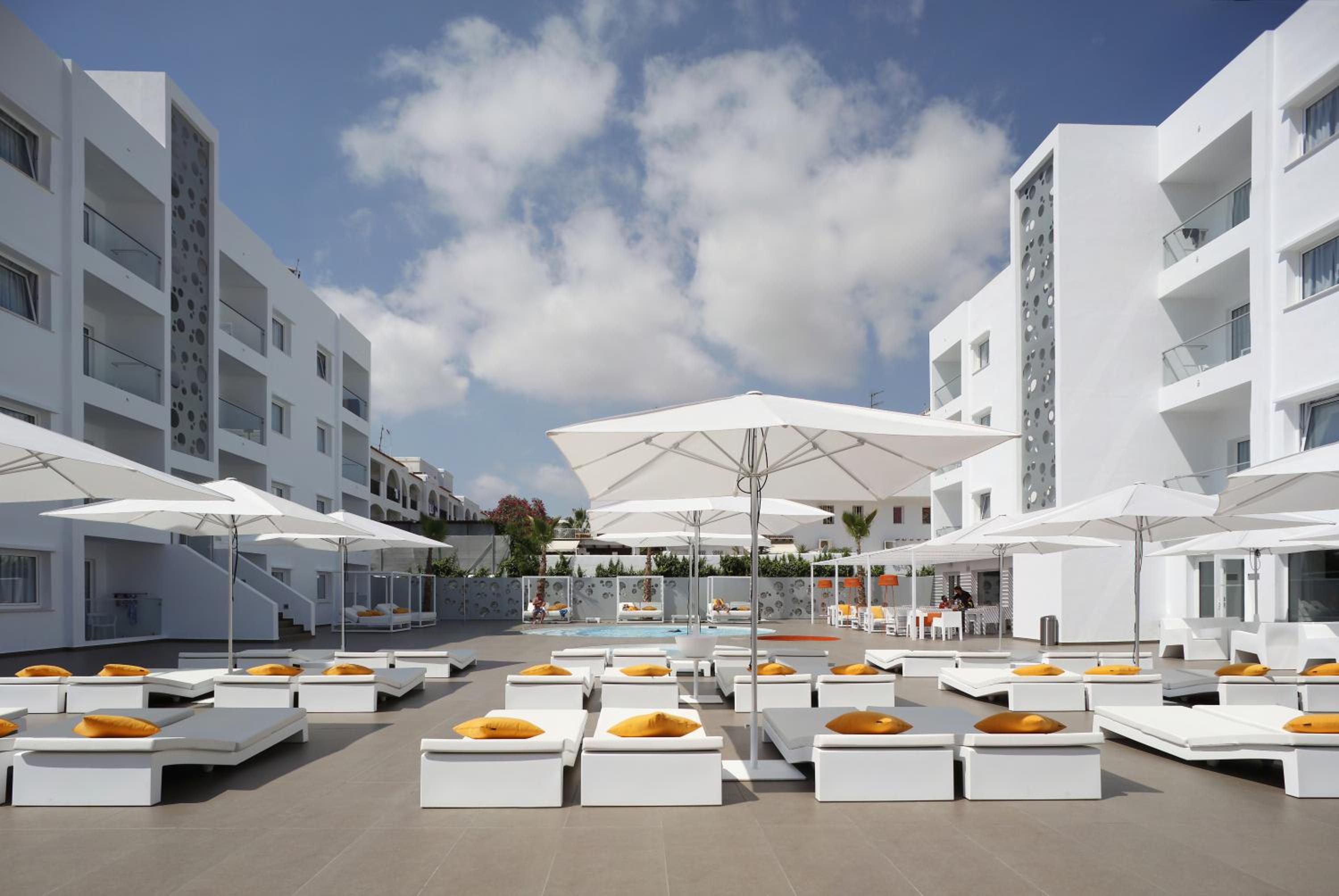 Фото Ibiza Sun Apartments
