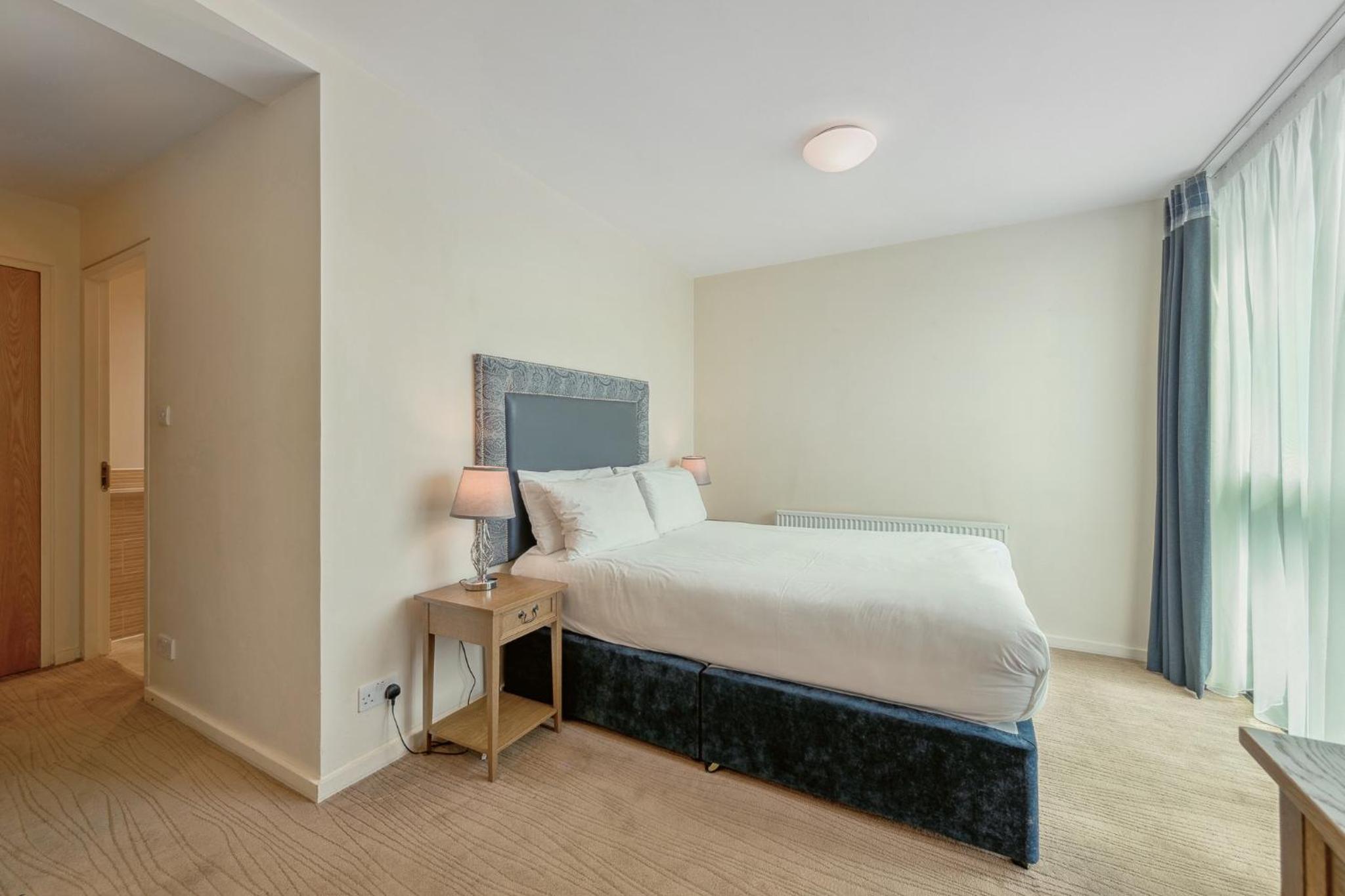 Фото Princes Street Suites