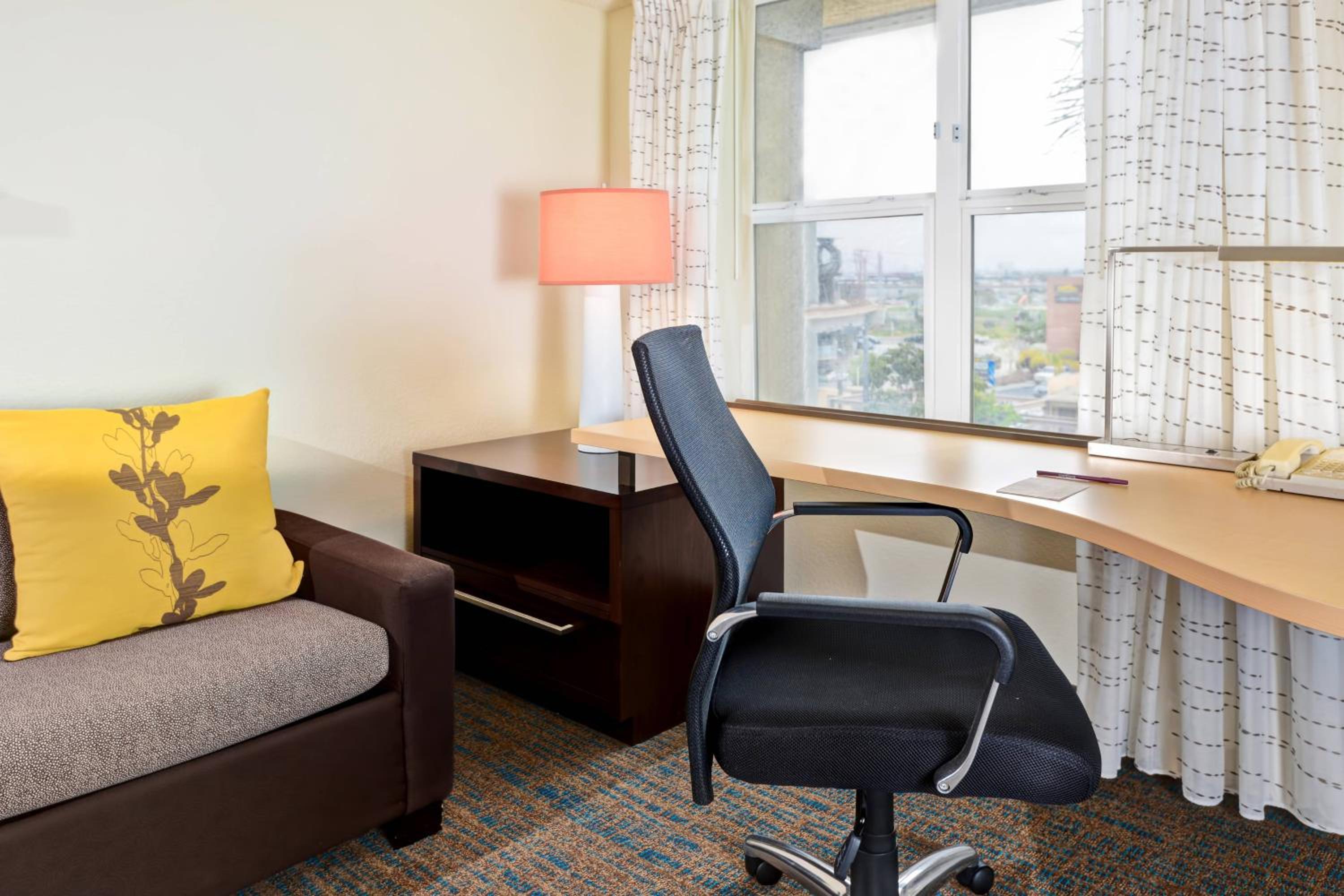 Фото Residence Inn by Marriott Los Angeles LAX/El Segundo