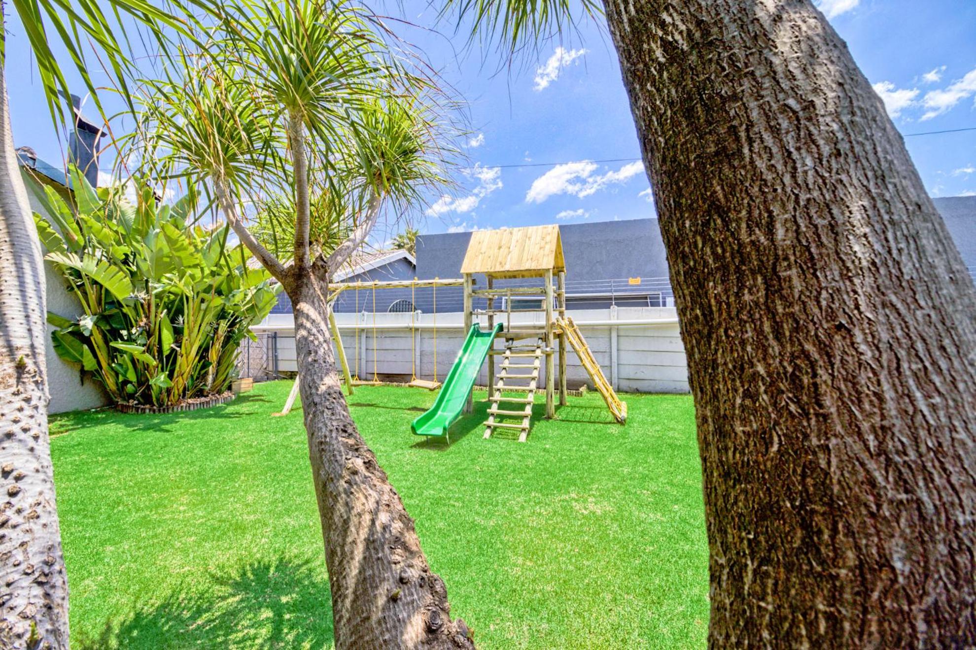 Фото Bm Gardens Apartment Hotel