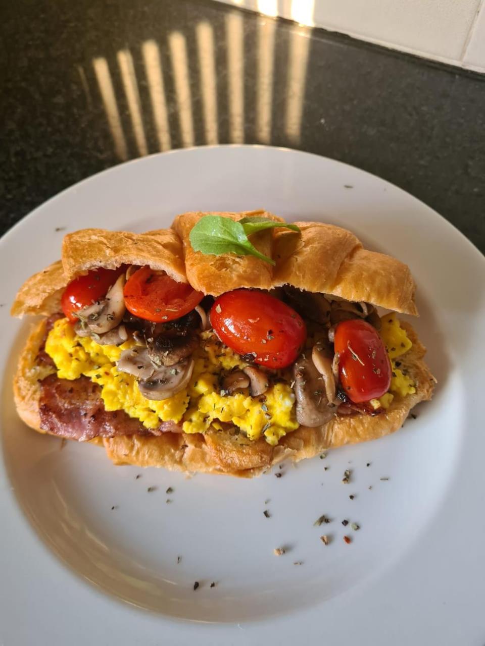 Фото Cape Winelands Business Villas