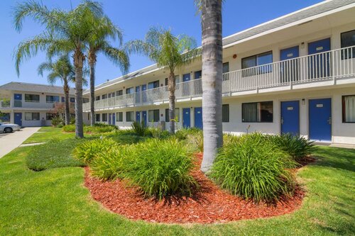 Гостиница Vagabond Inn Sylmar в Лос-Анджелесе