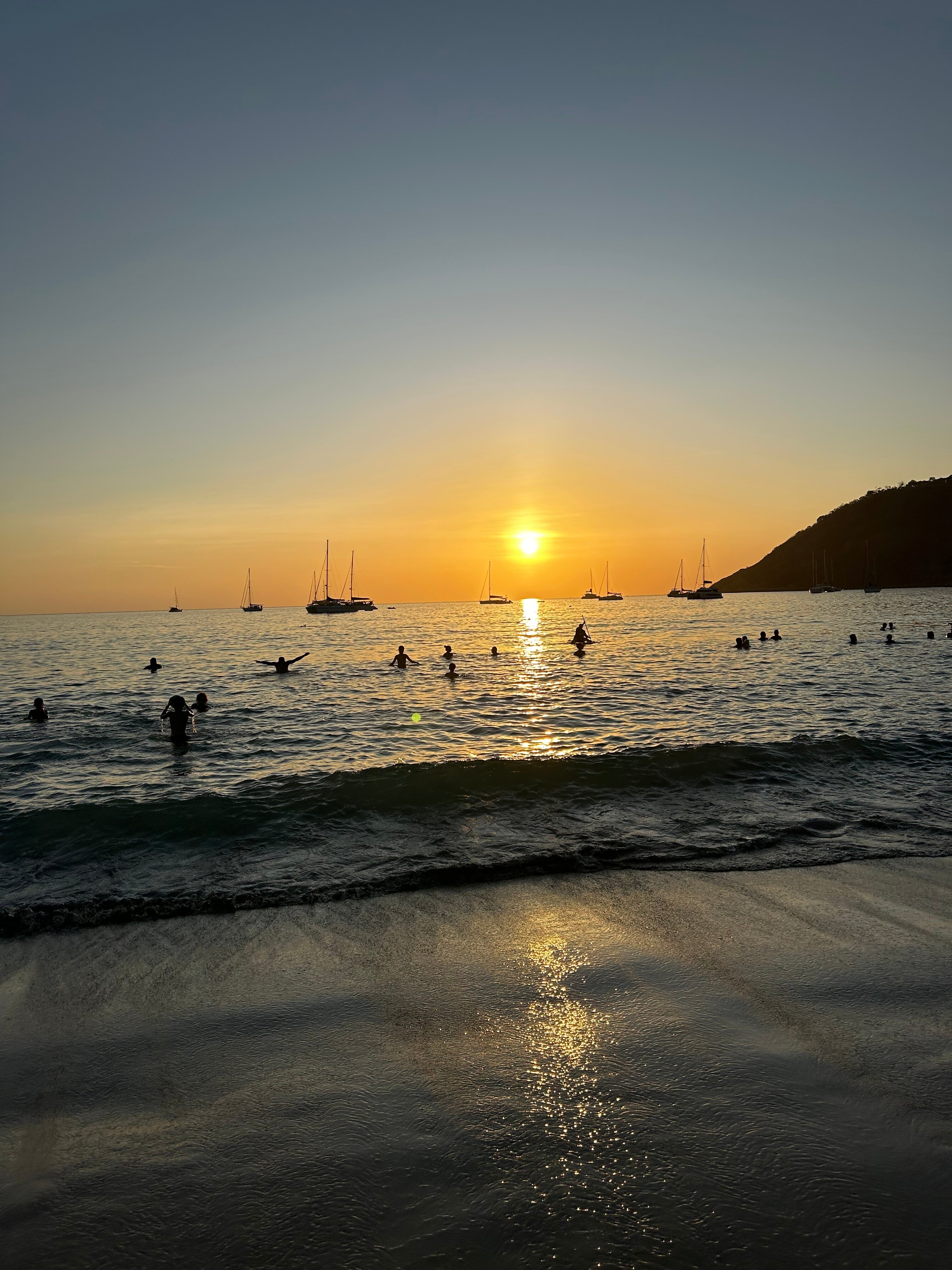 Фото Sunsuri Phuket