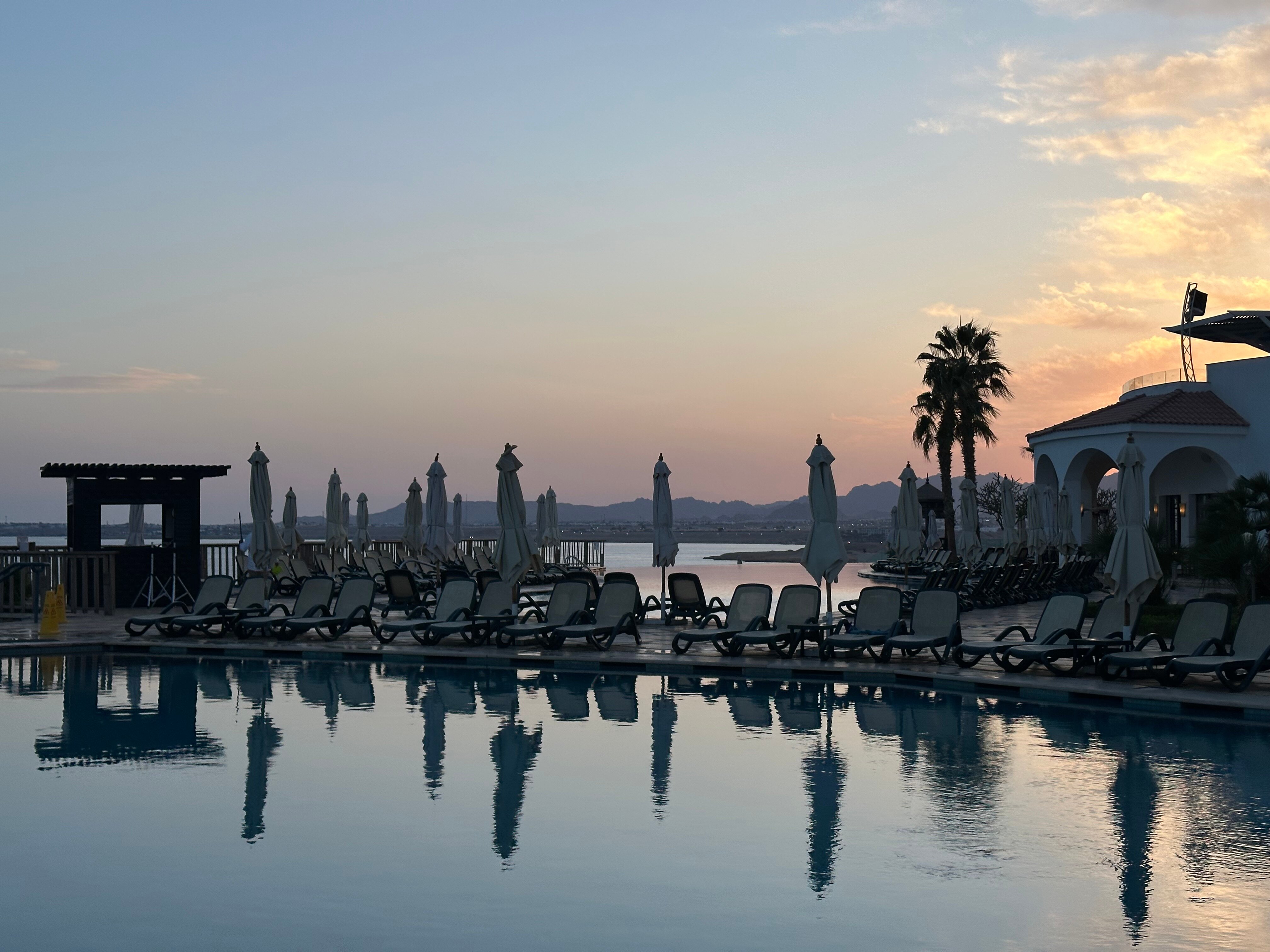 Фото Reef Oasis Blue Bay Resort