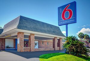 Гостиница Motel 6 Tallahassee, Fl - Downtown