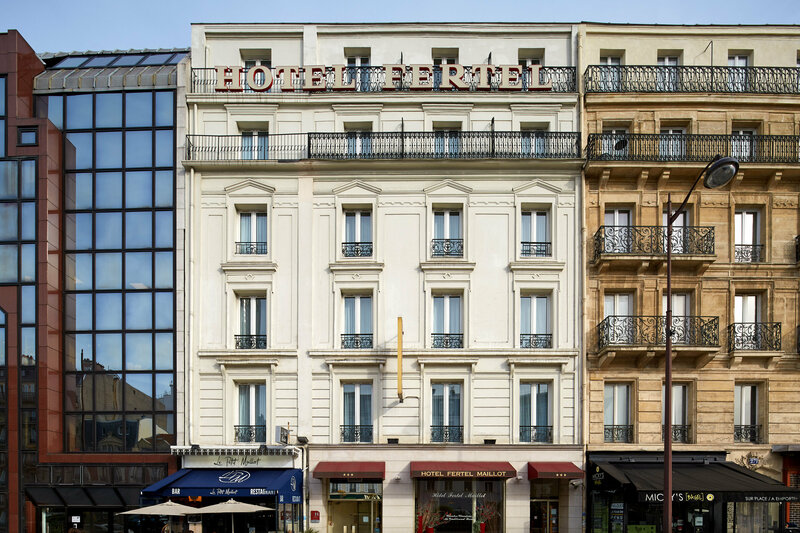 Гостиница Hotel Fertel Maillot в Париже