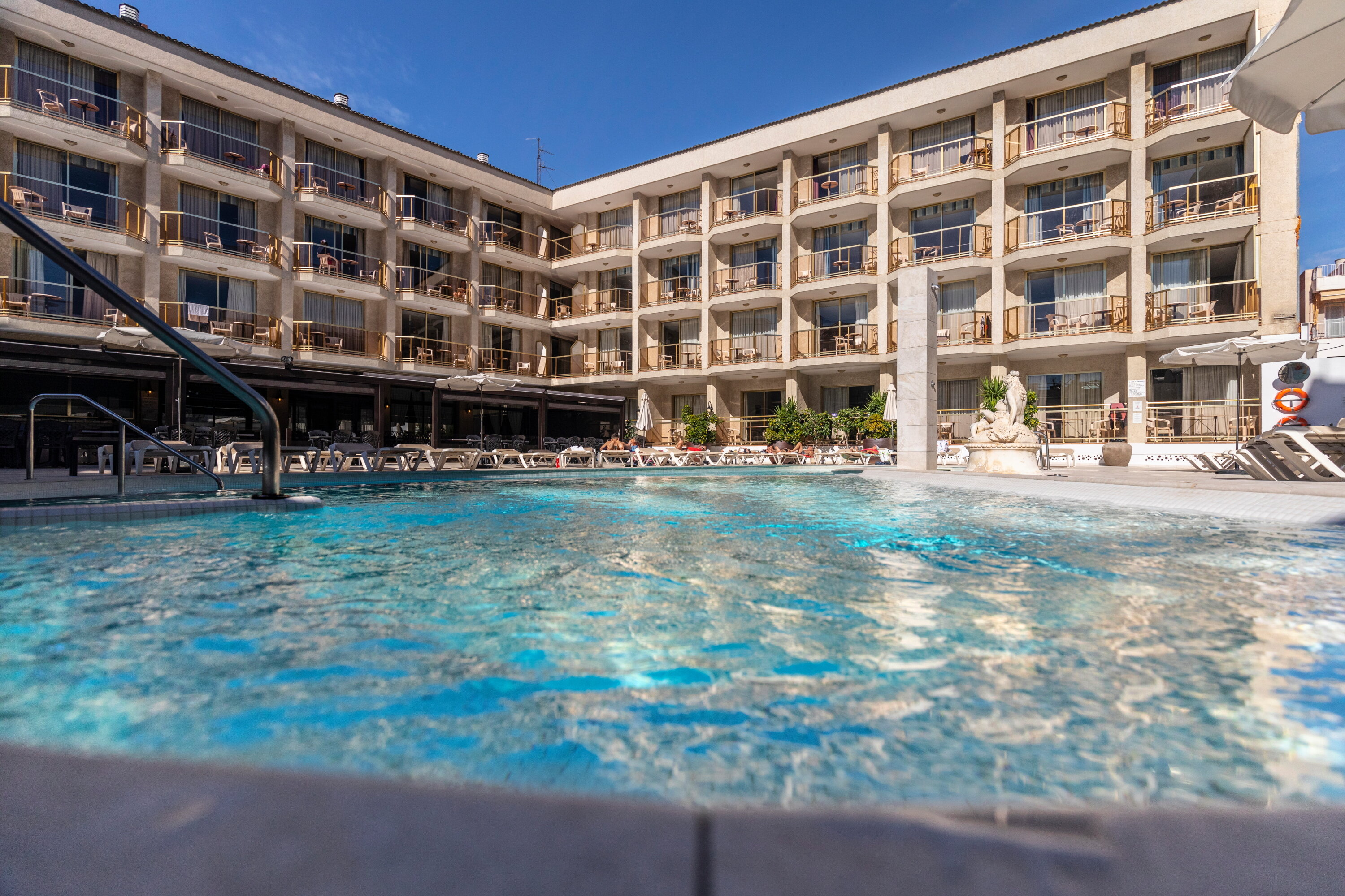 Фото Aparthotel Miami Park