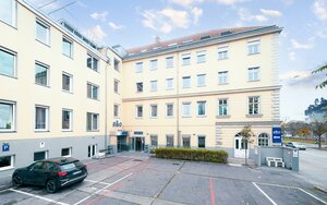 отель A&o Wien Stadthalle