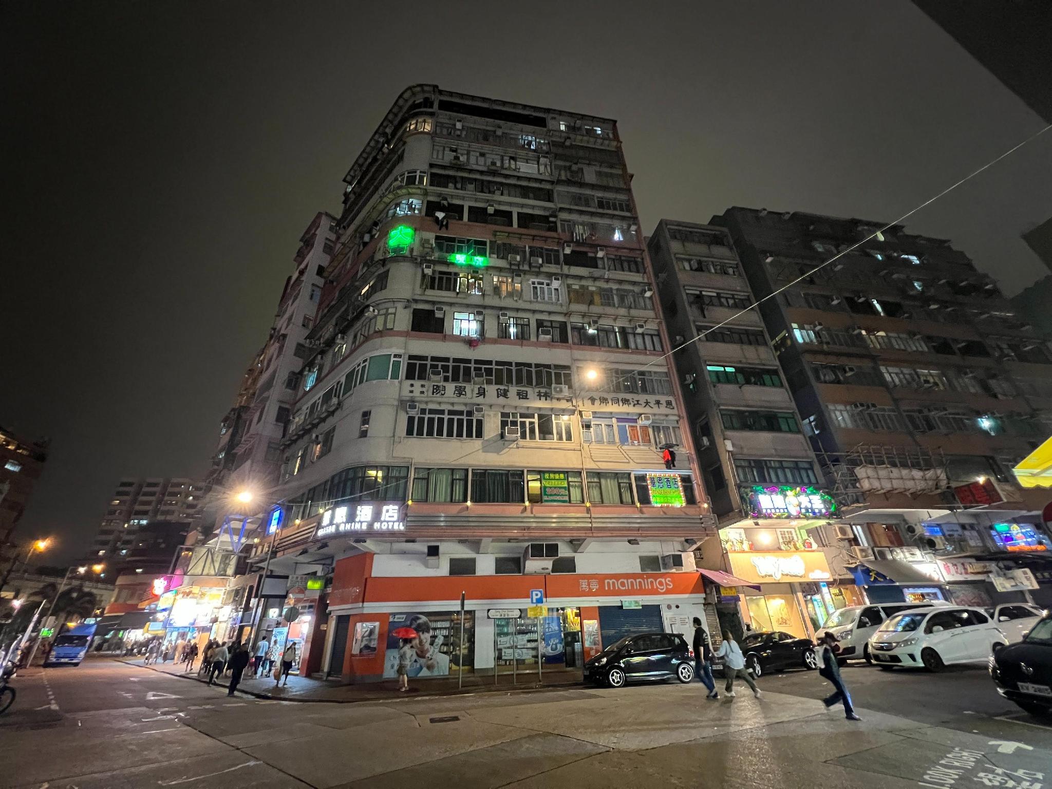 Фото Garden Hotel