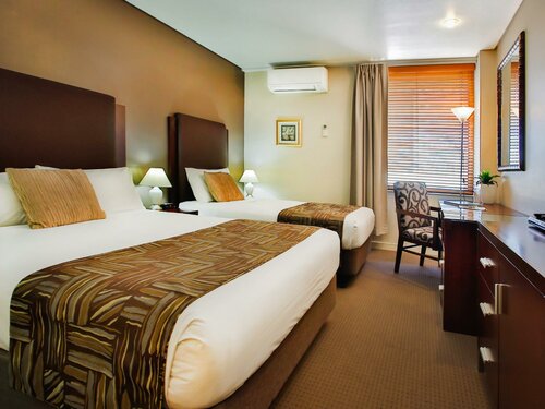 Гостиница Madison Plaza Townsville