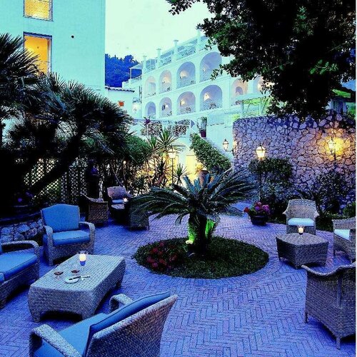 Гостиница Hotel La Residenza в Капри