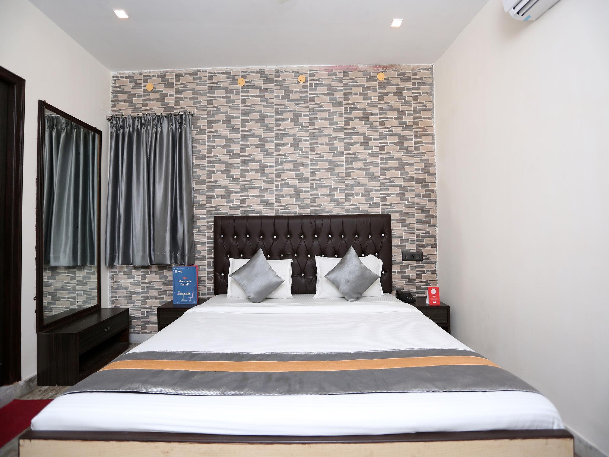 Фото Oyo 5048 Church View