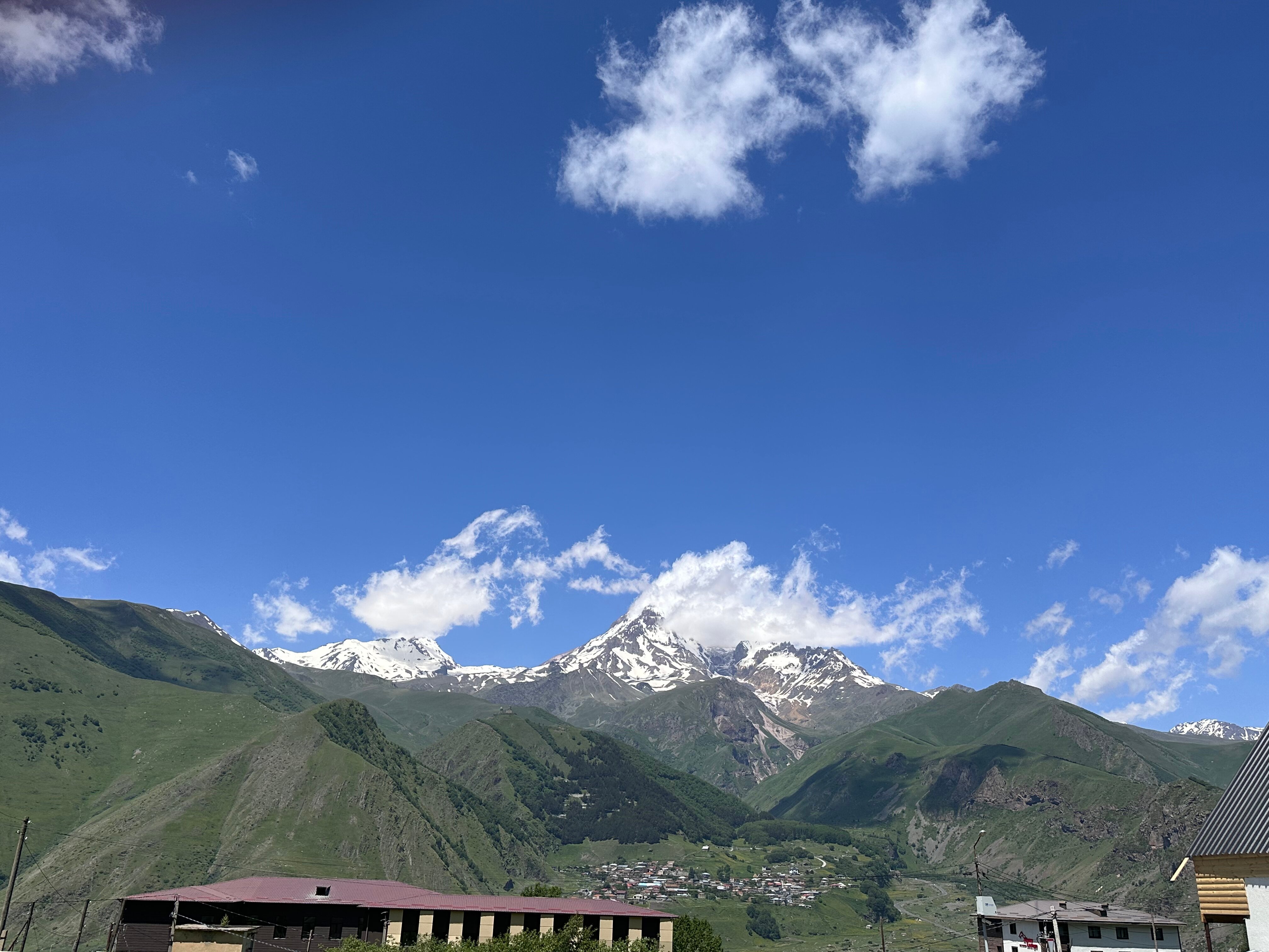 Фото Hotel Axien Kazbegi