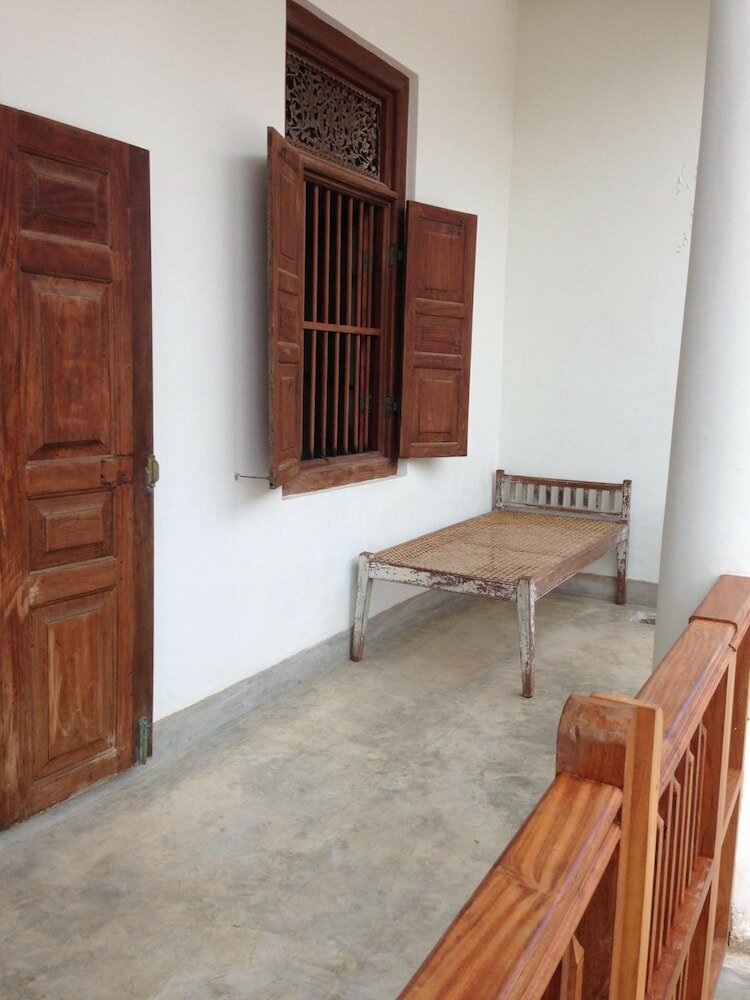 Фото Khalids Guest House Galle