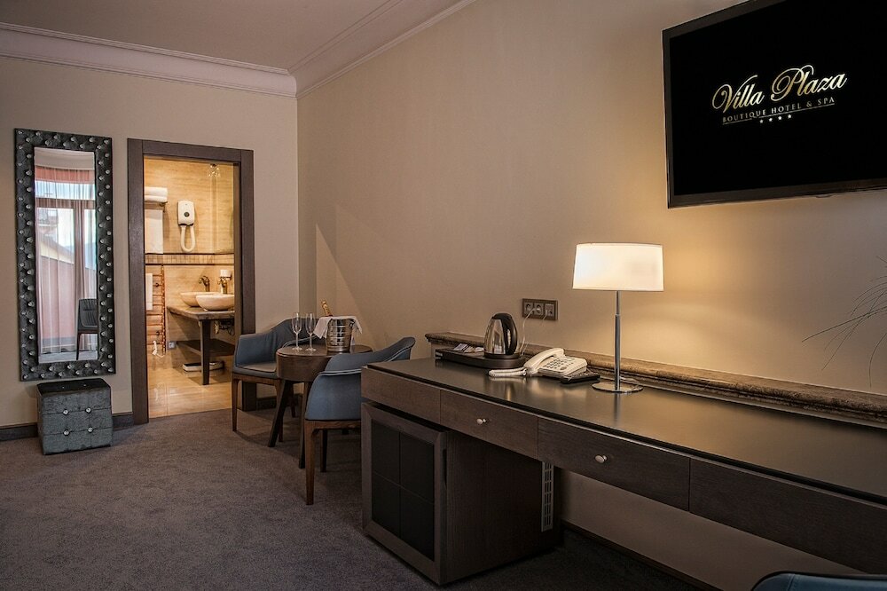 Фото Villa Plaza Boutique Hotel & SPA