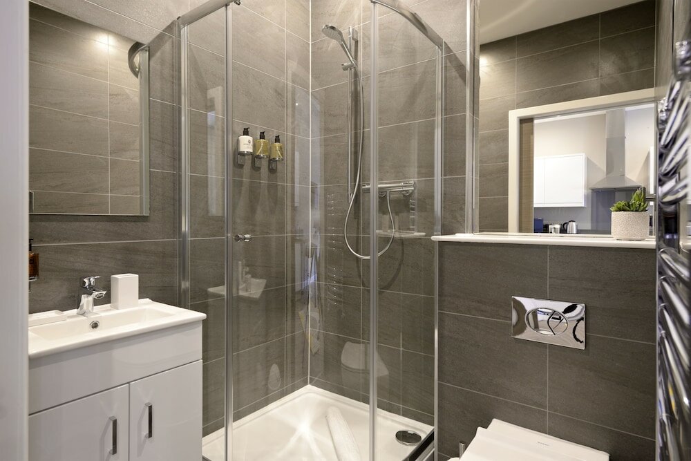 Фото Destiny Scotland Apartments at Nelson Mandela Place