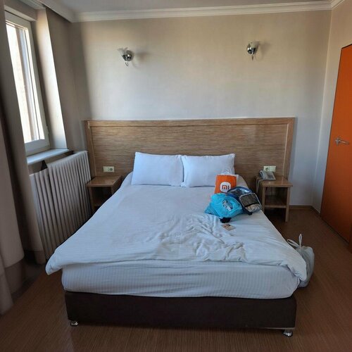 Гостиница Three Stars Hotel в Гюзельюрте