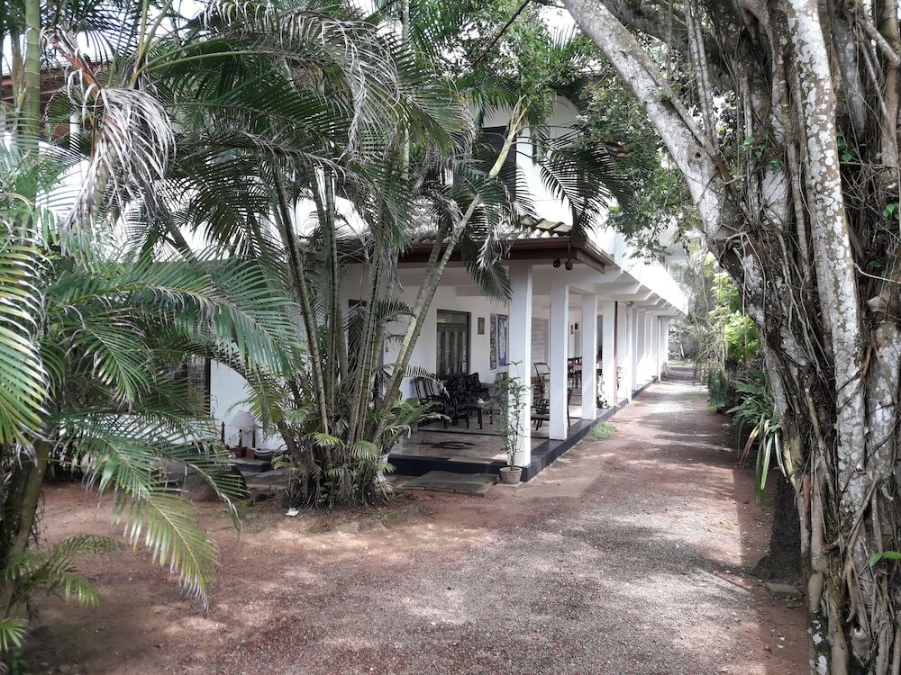 Фото Sea Front Hikkaduwa