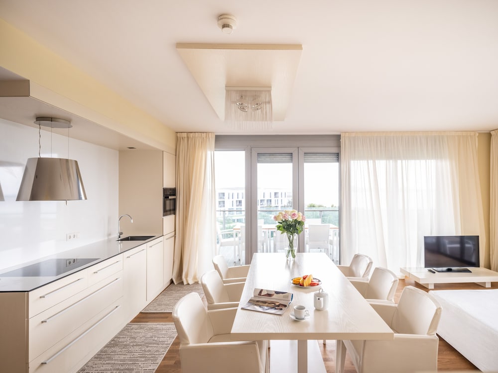 Фото Falkensteiner Residences Senia