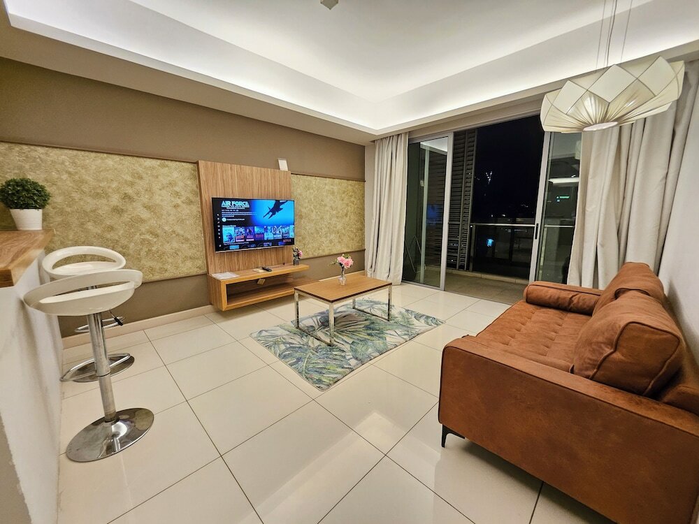 Фото Suasana Suites Bukit Ceylon