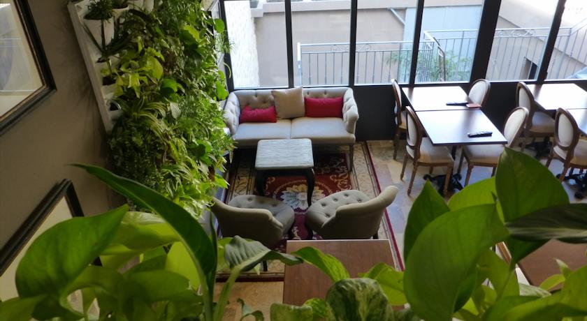 Фото Hotel Pruly